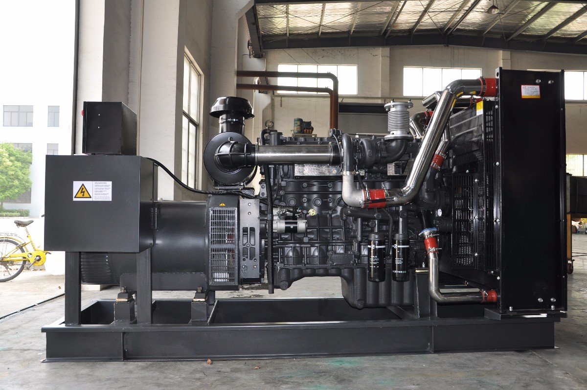 上柴250KW柴油發(fā)電機(jī)組